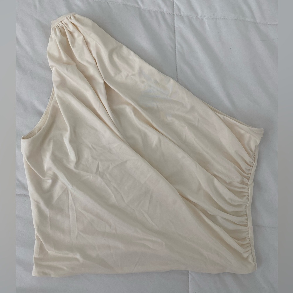 H&M Cream Off the Shoulder Crop Top Size Small